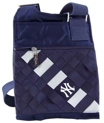 yankees purse